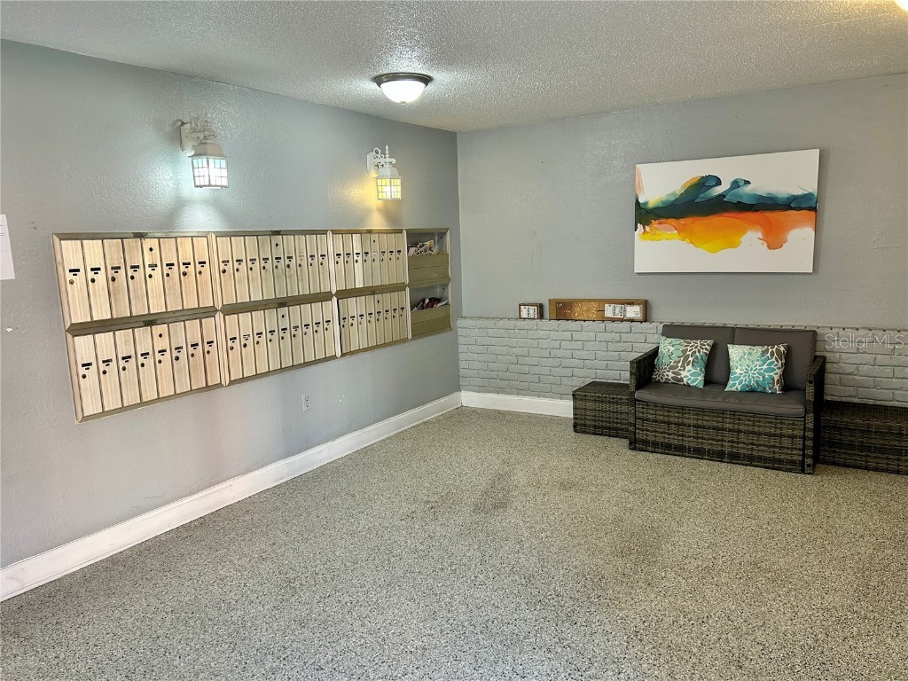 6960 20th Avenue N #301 Saint Petersburg FL 33710 TB8450197 image3