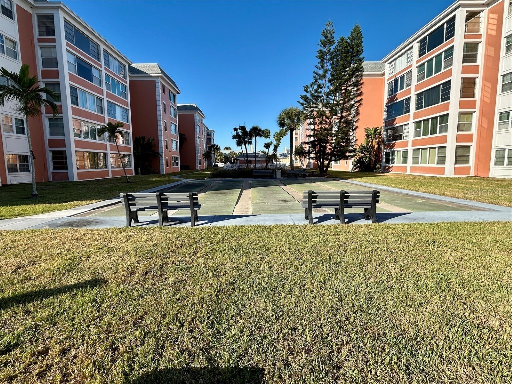 6960 20th Avenue N #301 Saint Petersburg FL 33710 TB8450197 image34