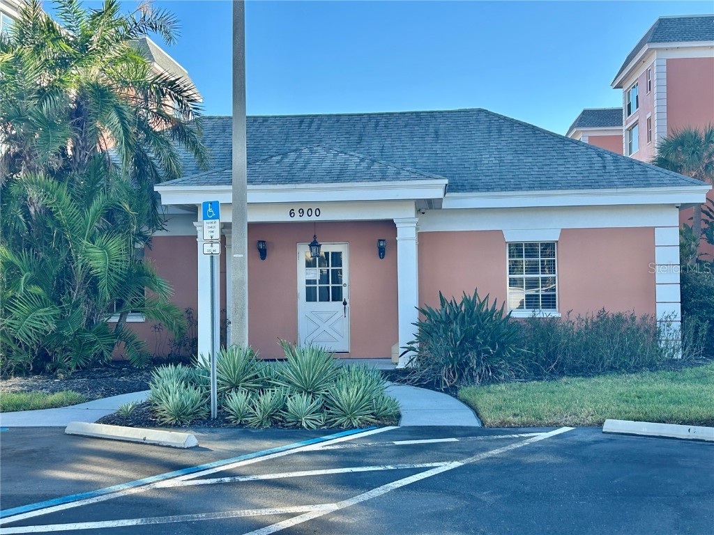 6960 20th Avenue N #301 Saint Petersburg FL 33710 TB8450197 image35