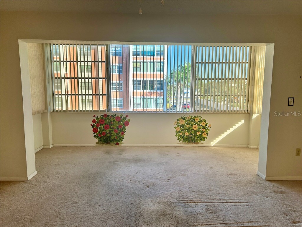 6960 20th Avenue N #301 Saint Petersburg FL 33710 TB8450197 image9