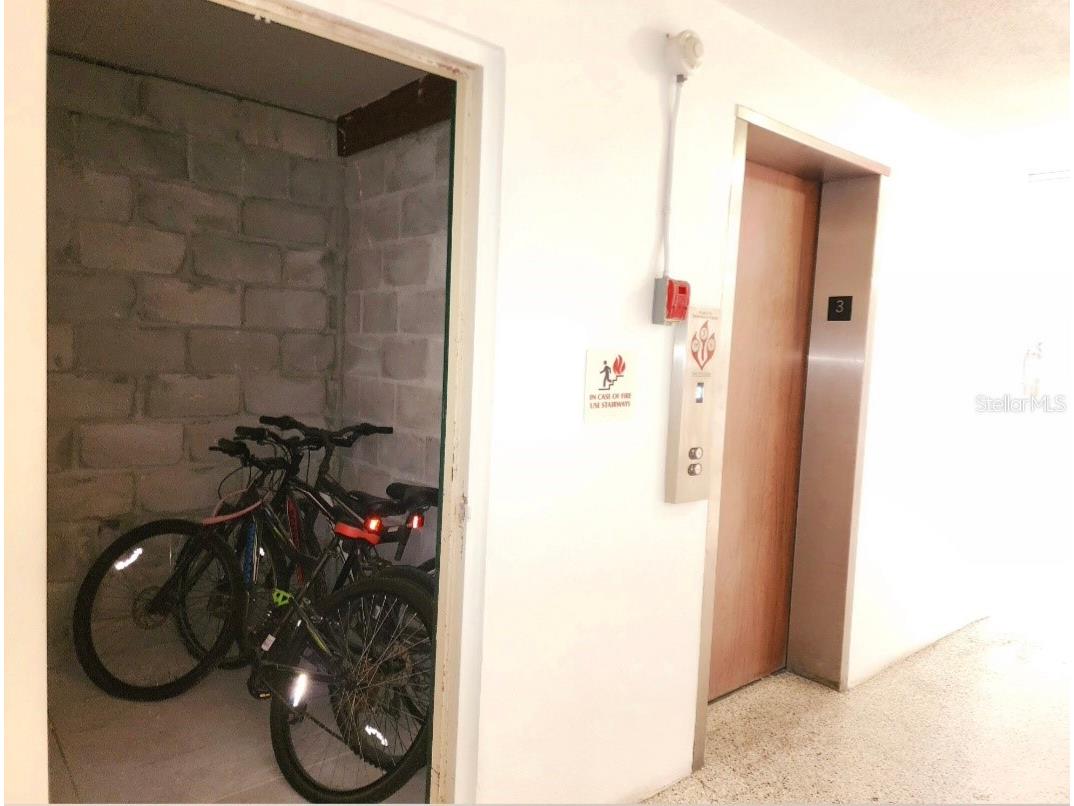 6960 20th Avenue N #302 Saint Petersburg FL 33710 TB8465179 image43