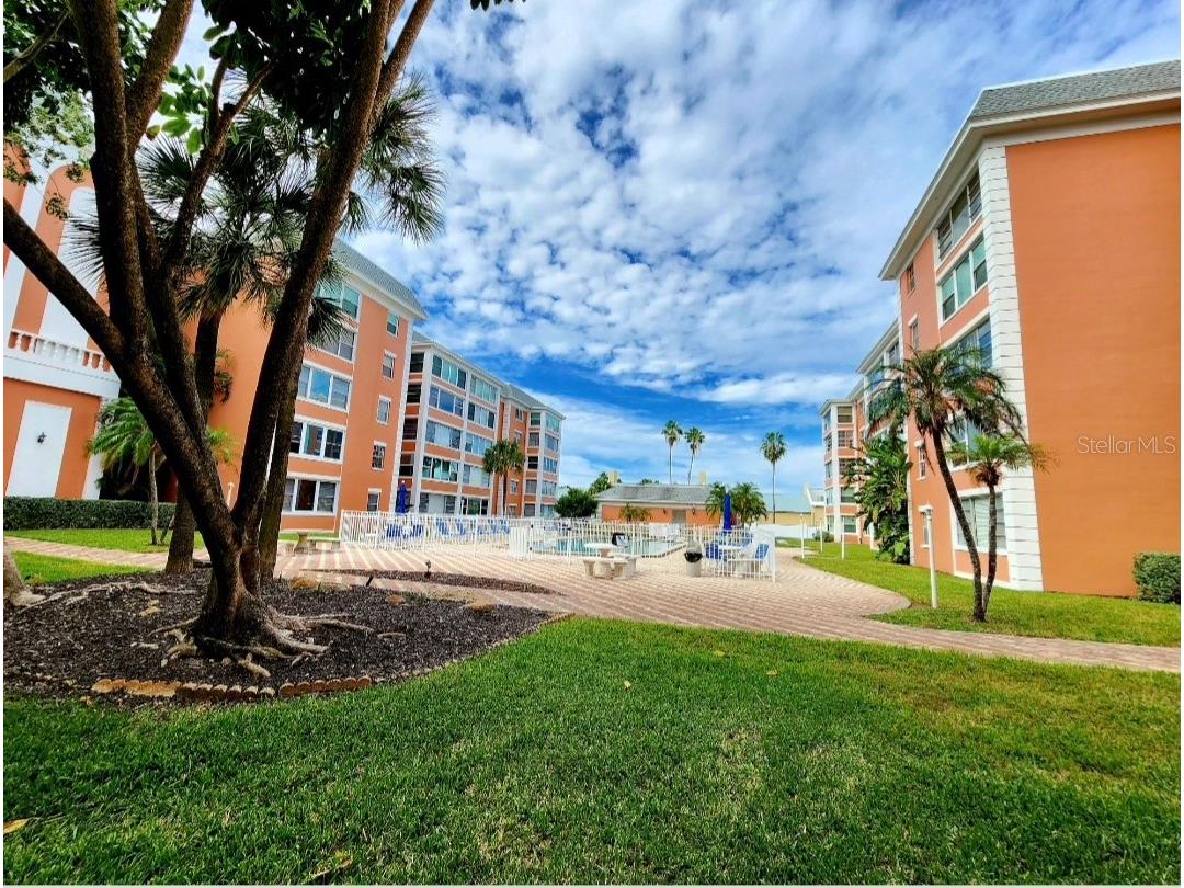6960 20th Avenue N #302 Saint Petersburg FL 33710 TB8465179 image46
