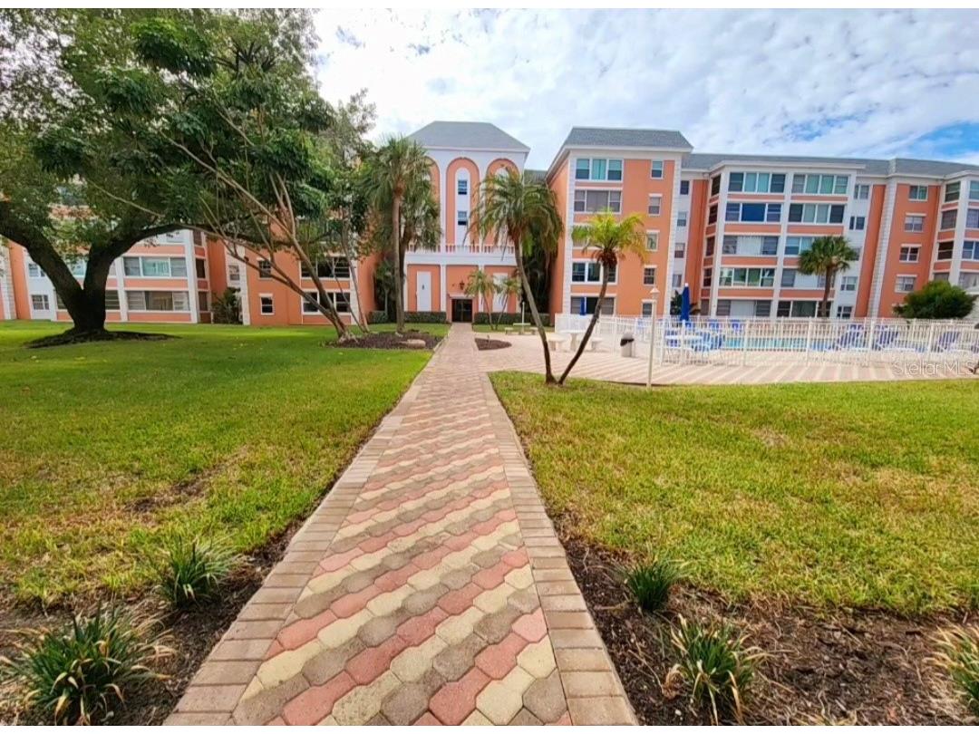 6960 20th Avenue N #302 Saint Petersburg FL 33710 TB8465179 image48