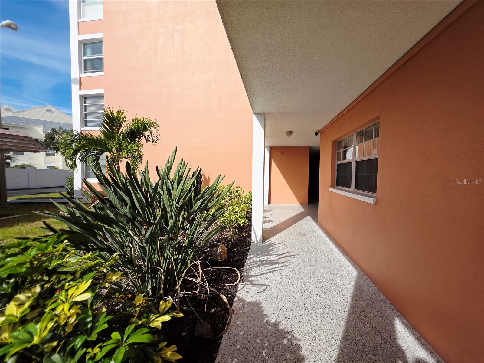 6960 20th Avenue N #302 Saint Petersburg FL 33710 TB8465179 image52