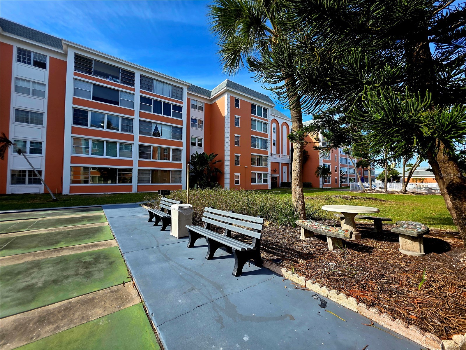6960 20th Avenue N #302 Saint Petersburg FL 33710 TB8465179 image54