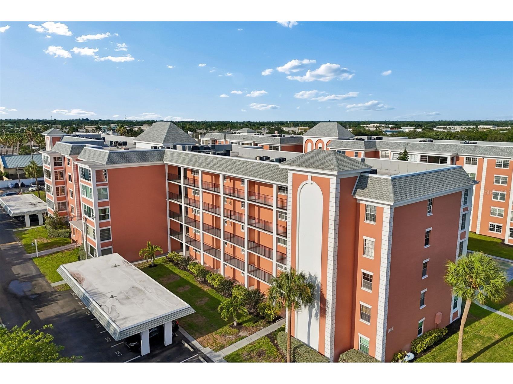 6960 20th Avenue N #501 Saint Petersburg FL 33710 TB8506212 image2