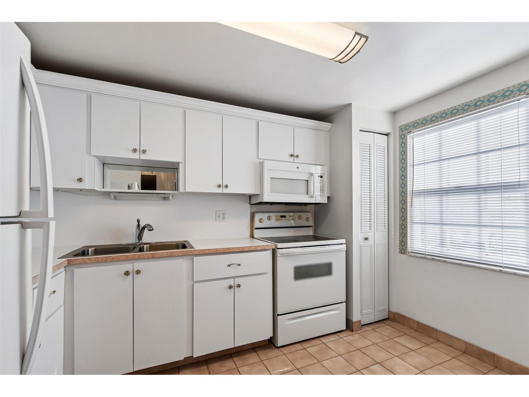 6960 20th Avenue N #501 Saint Petersburg FL 33710 TB8506212 image23