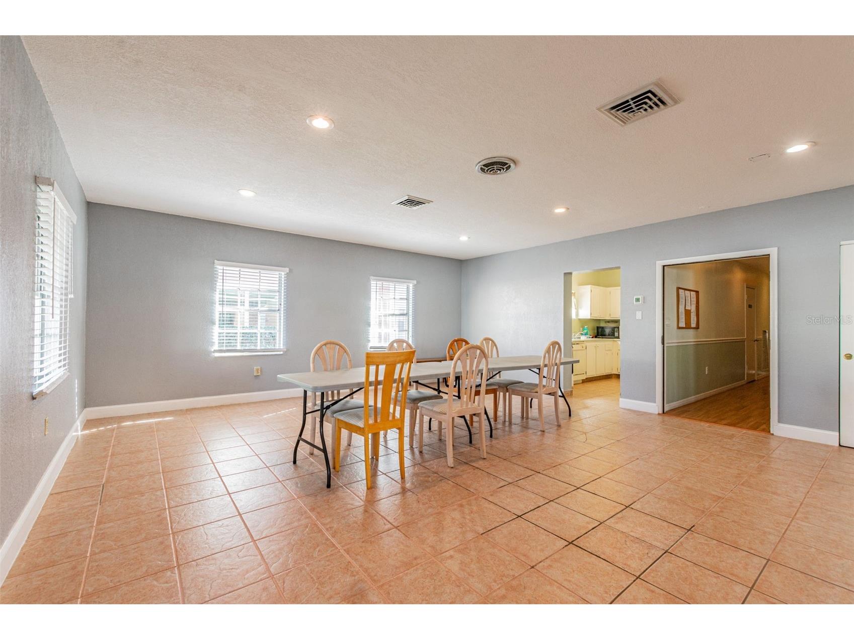 6960 20th Avenue N #501 Saint Petersburg FL 33710 TB8506212 image69