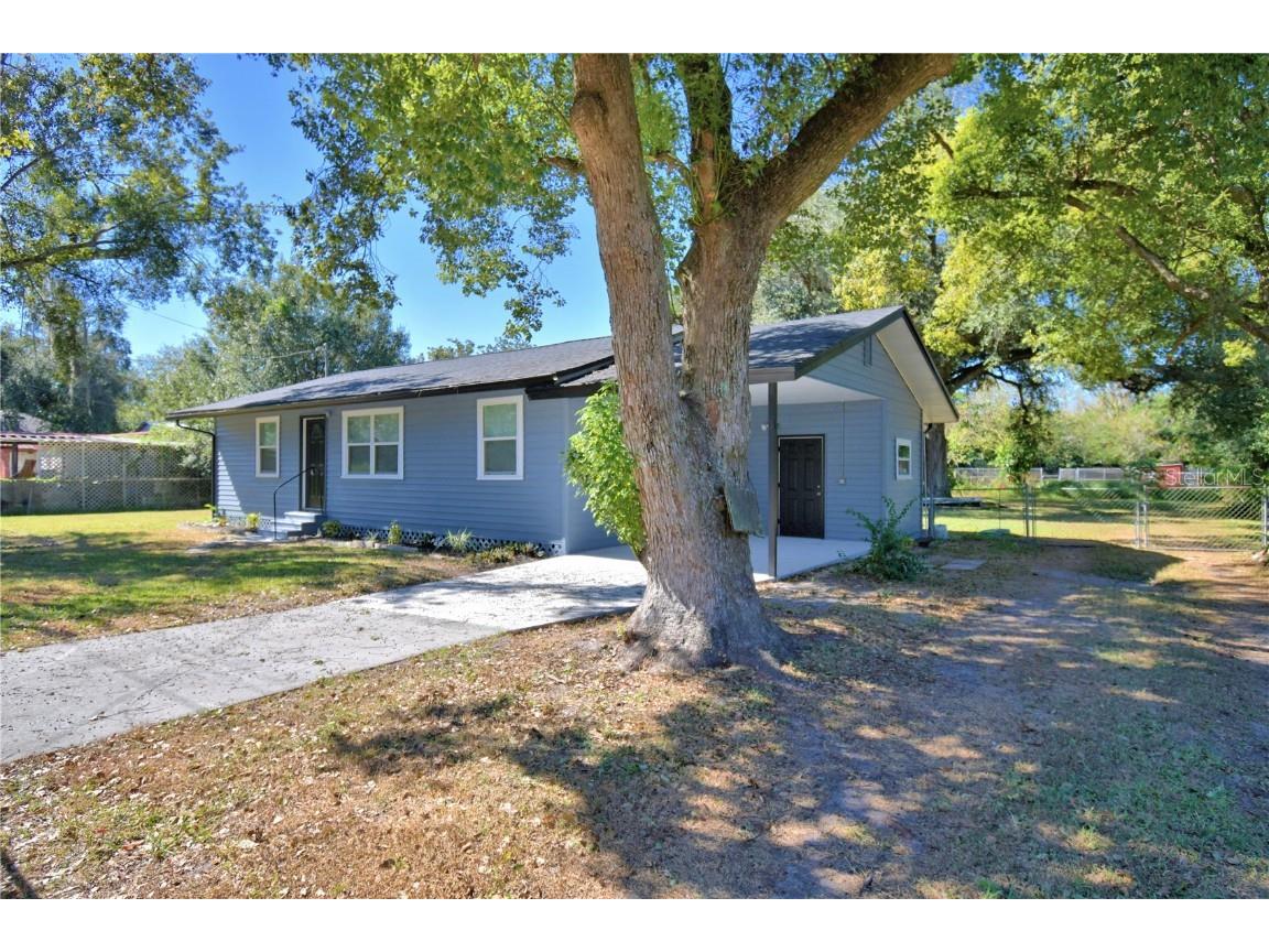 6960 2nd Street Mulberry FL 33860 P4936905 image2