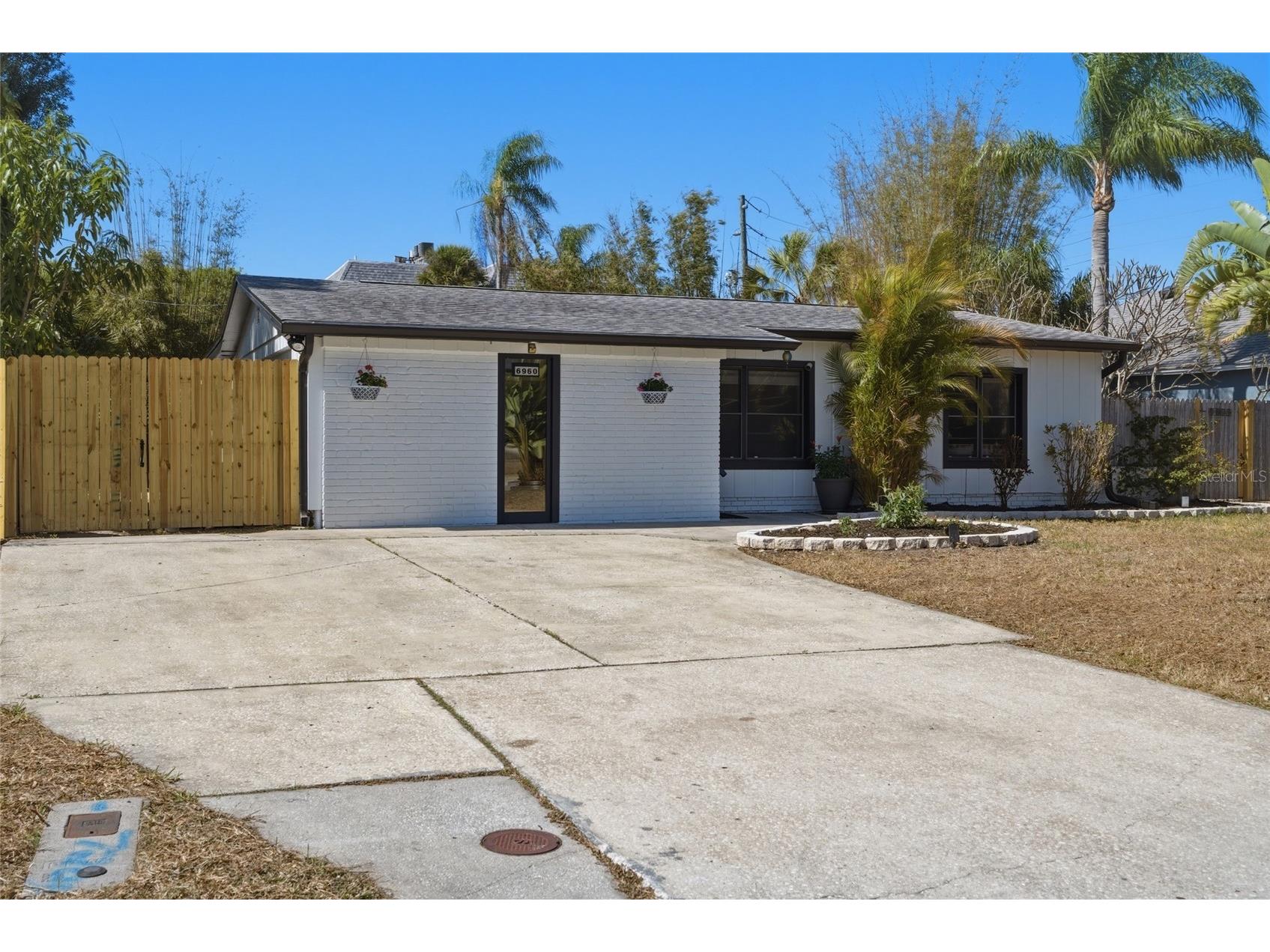 6960 52nd Way N Pinellas Park FL 33781 TB8477834 image1