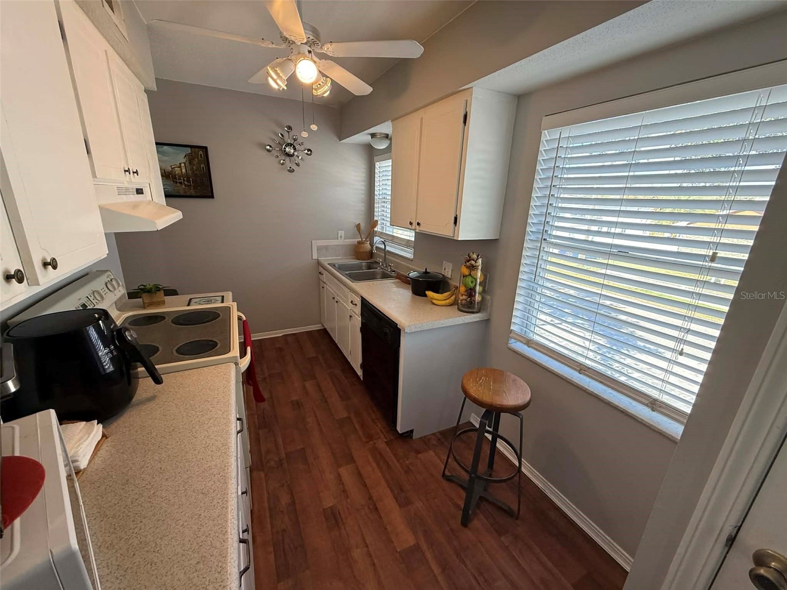 6960 Sunset Drive S #2B South Pasadena FL 33707 TB8463857 image14