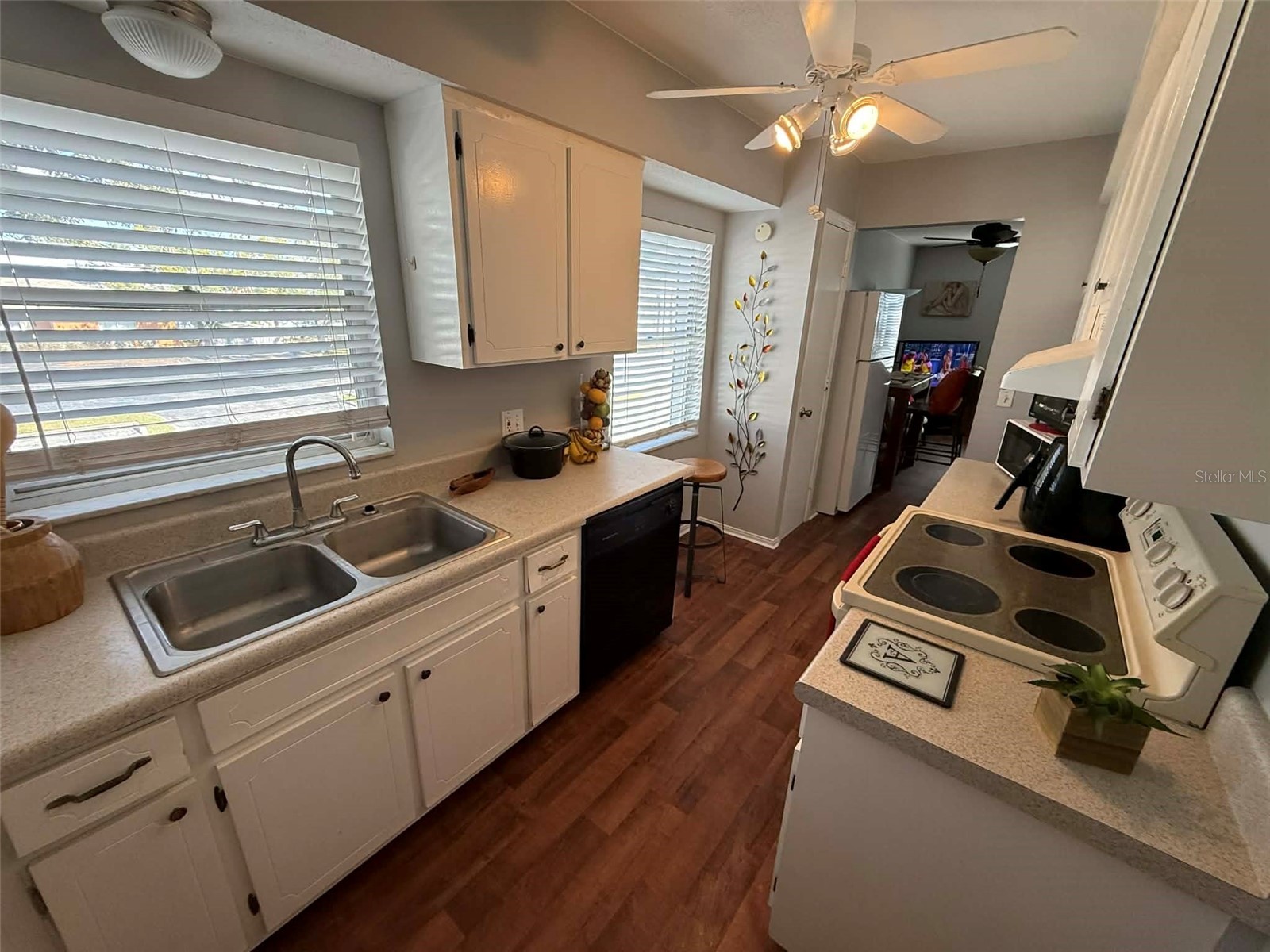 6960 Sunset Drive S #2B South Pasadena FL 33707 TB8463857 image15
