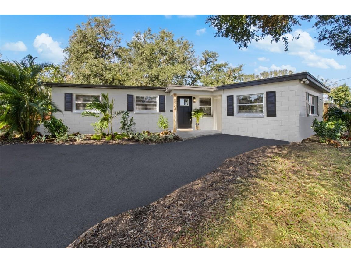 6964 George M Lynch Drive N Saint Petersburg FL 33702 TB8313890 image1