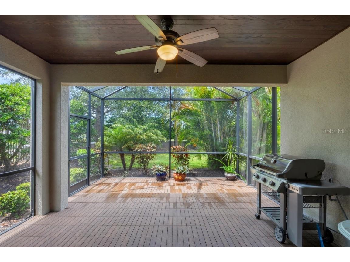 6964 White Willow Court Sarasota FL 34243 A4660920 image15