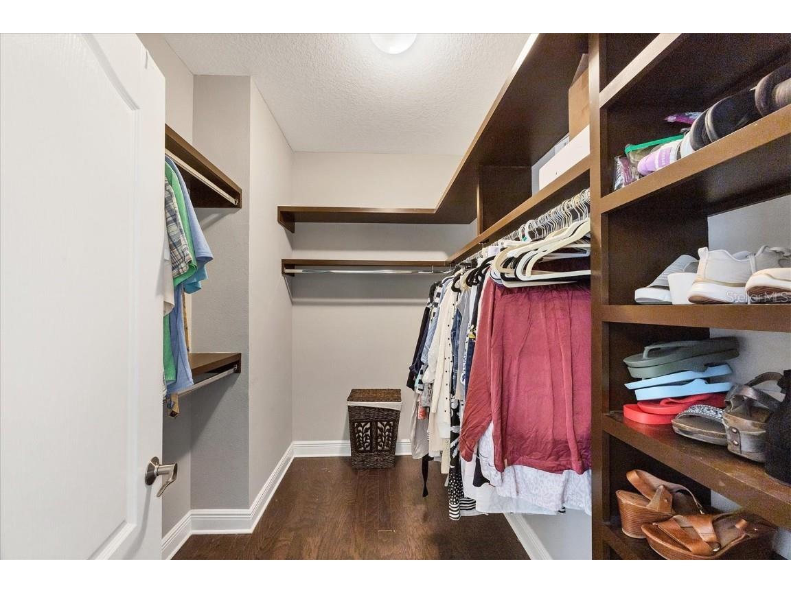 6964 White Willow Court Sarasota FL 34243 A4660920 image6