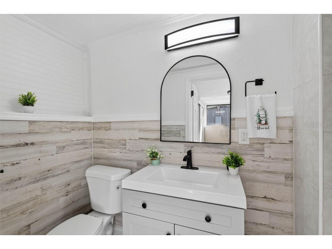 6965 21st Street N Saint Petersburg FL 33702 W7880526 image10