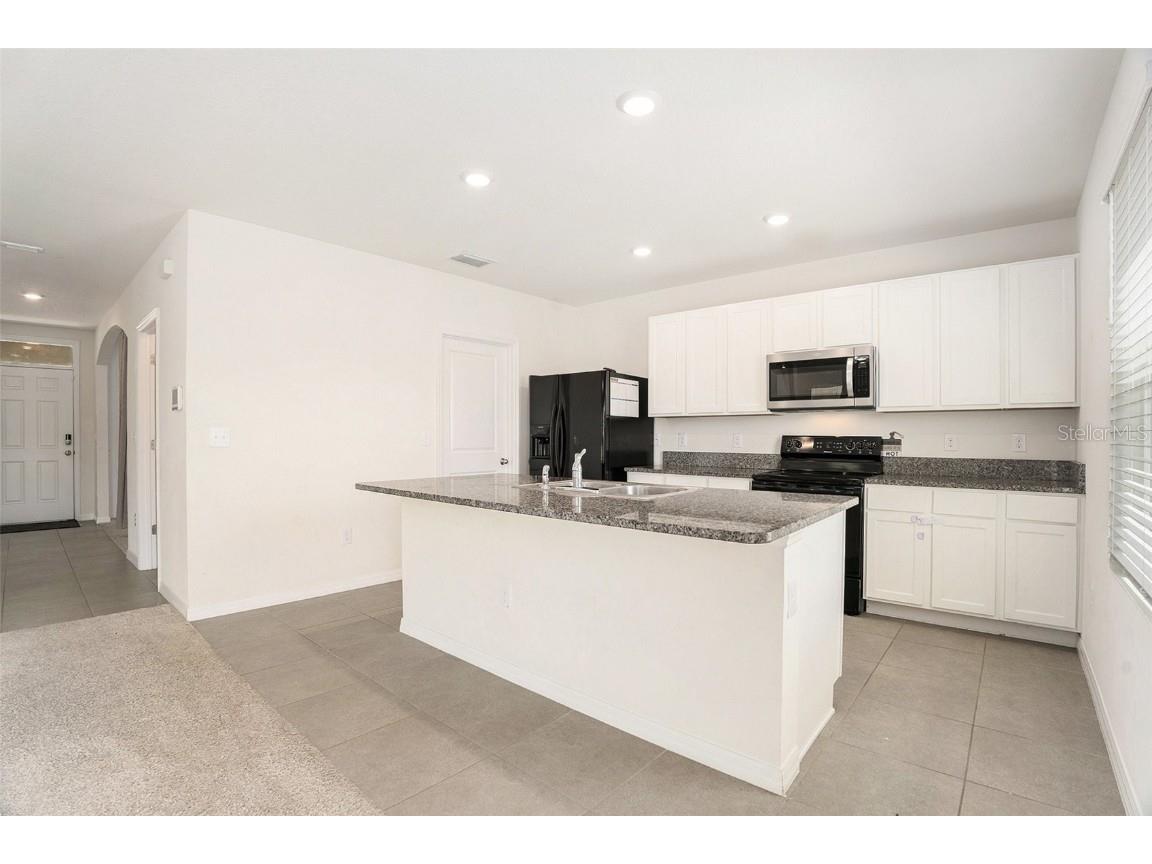 6967 Silverado Ranch Boulevard Zephyrhills FL 33541 TB8379704 image8