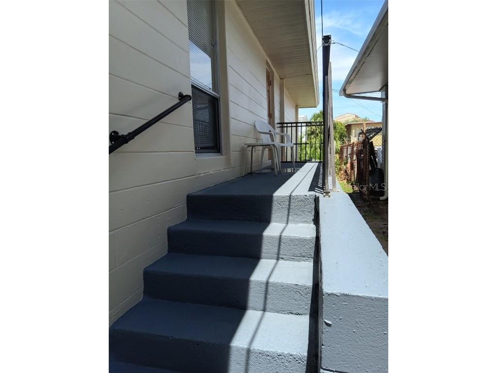 6967 Sunset Drive S Saint Petersburg FL 33707 TB8435088 image12