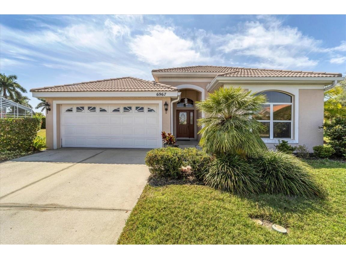 6967 Superior Street Circle Sarasota FL 34243 A4602778 image1