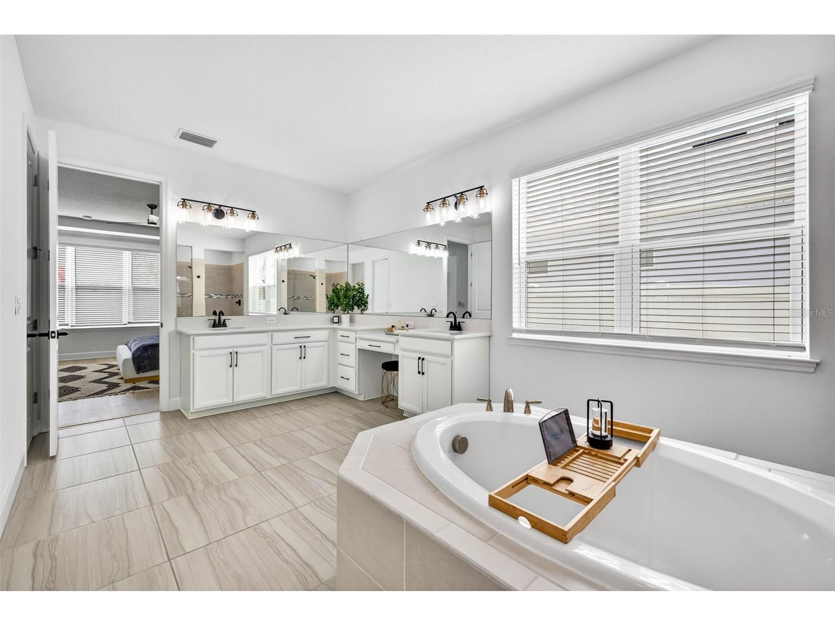 6967 Talamore Dr Wesley Chapel FL 33545 TB8513741 image31
