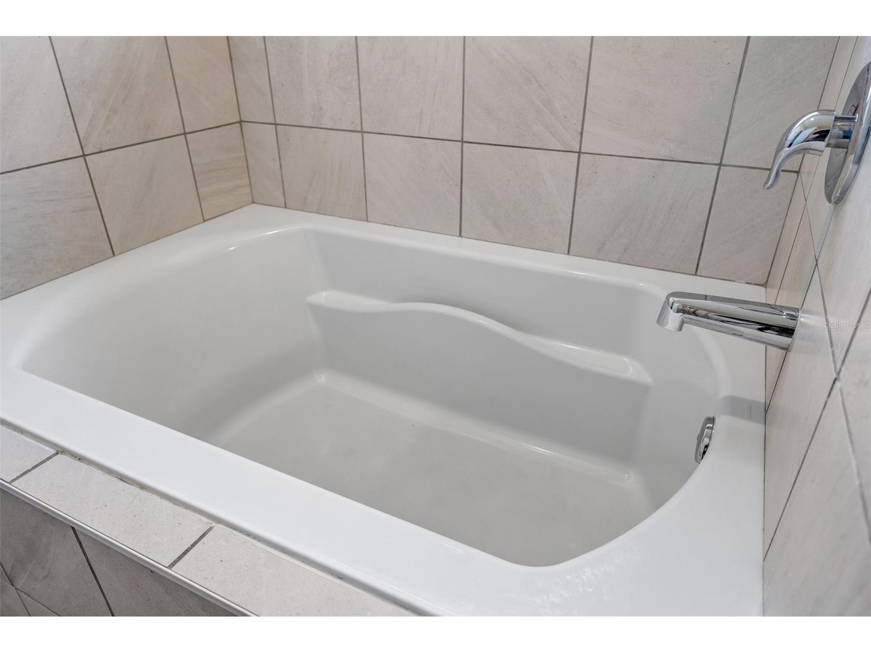 6969 Abbywood Lane Zephyrhills FL 33541 TB8517071 image27