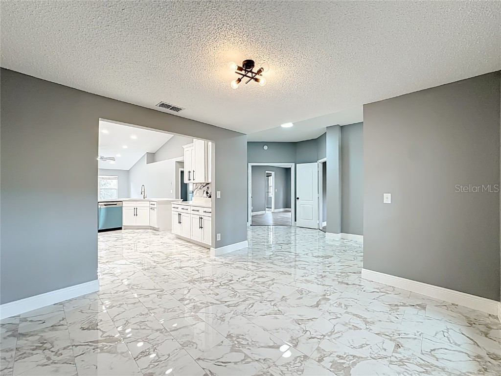 697 Winding Lake Drive Clermont FL 34711 O6368218 image8