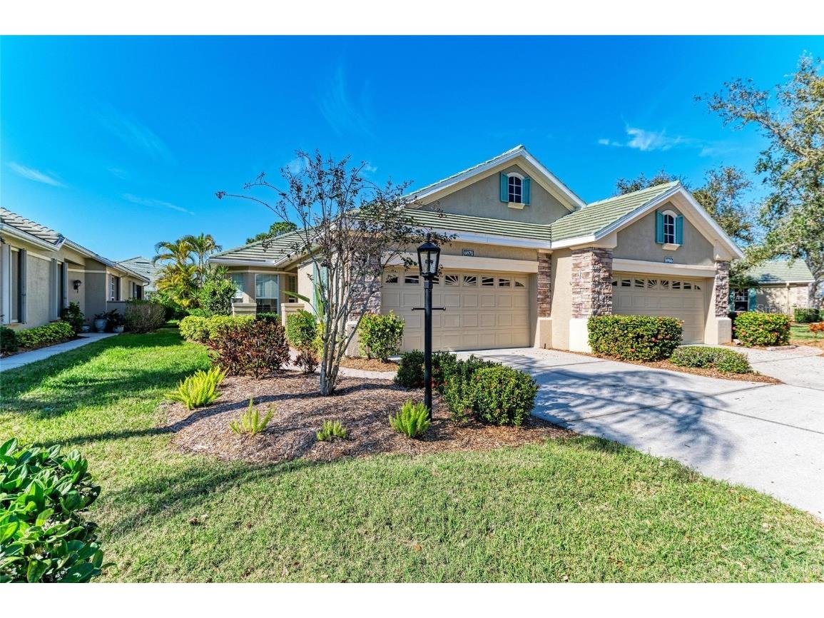 6970 Mystic Lane Sarasota FL 34243 A4643383 image1