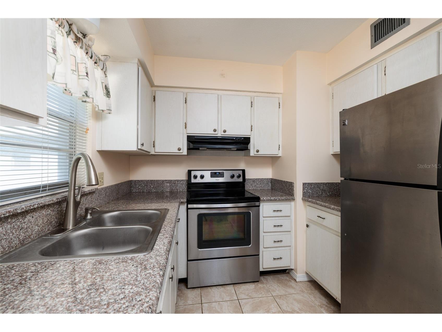 6970A Place De La Paix #2B South Pasadena FL 33707 TB8461646 image14