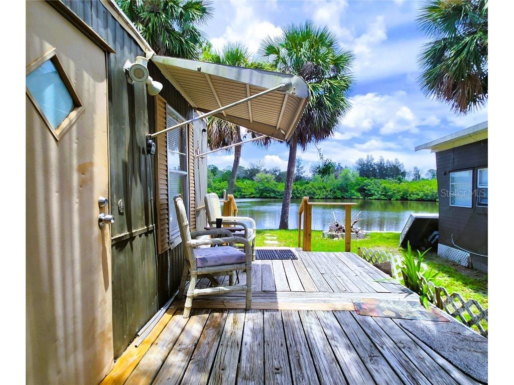 6975 Edgewater Drive New Port Richey FL 34652 - OYSTER CREEK TB8405799 image1