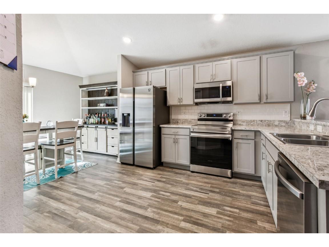 6977 Abbywood Lane Zephyrhills FL 33541 W7878946 image15