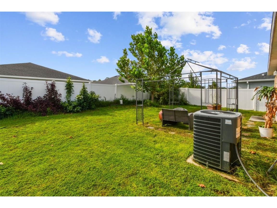 6977 Abbywood Lane Zephyrhills FL 33541 W7878946 image39