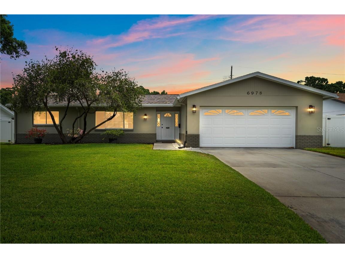 6978 16th Avenue N Saint Petersburg FL 33710 U8202309 image1