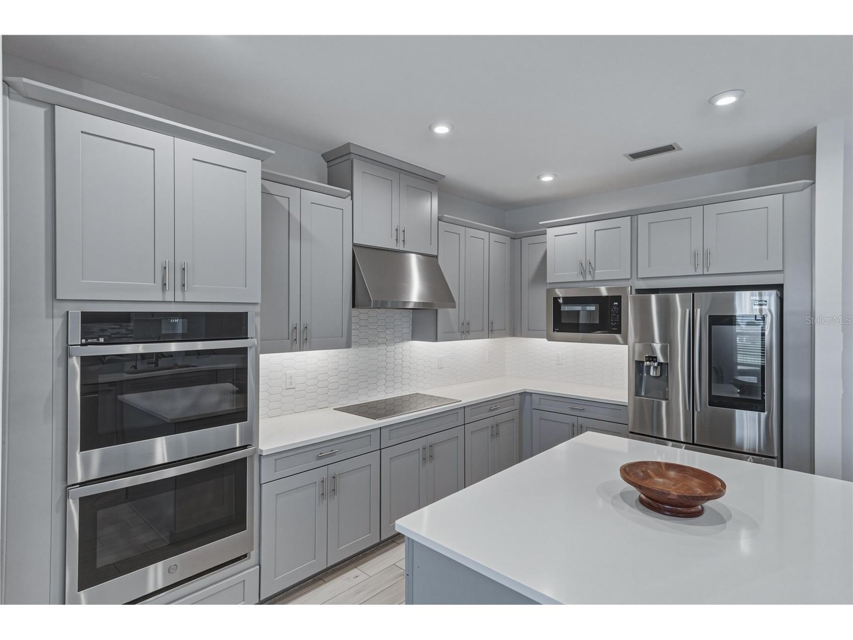 6978 Bradbury Circle Wesley Chapel FL 33545 TB8523677 image20