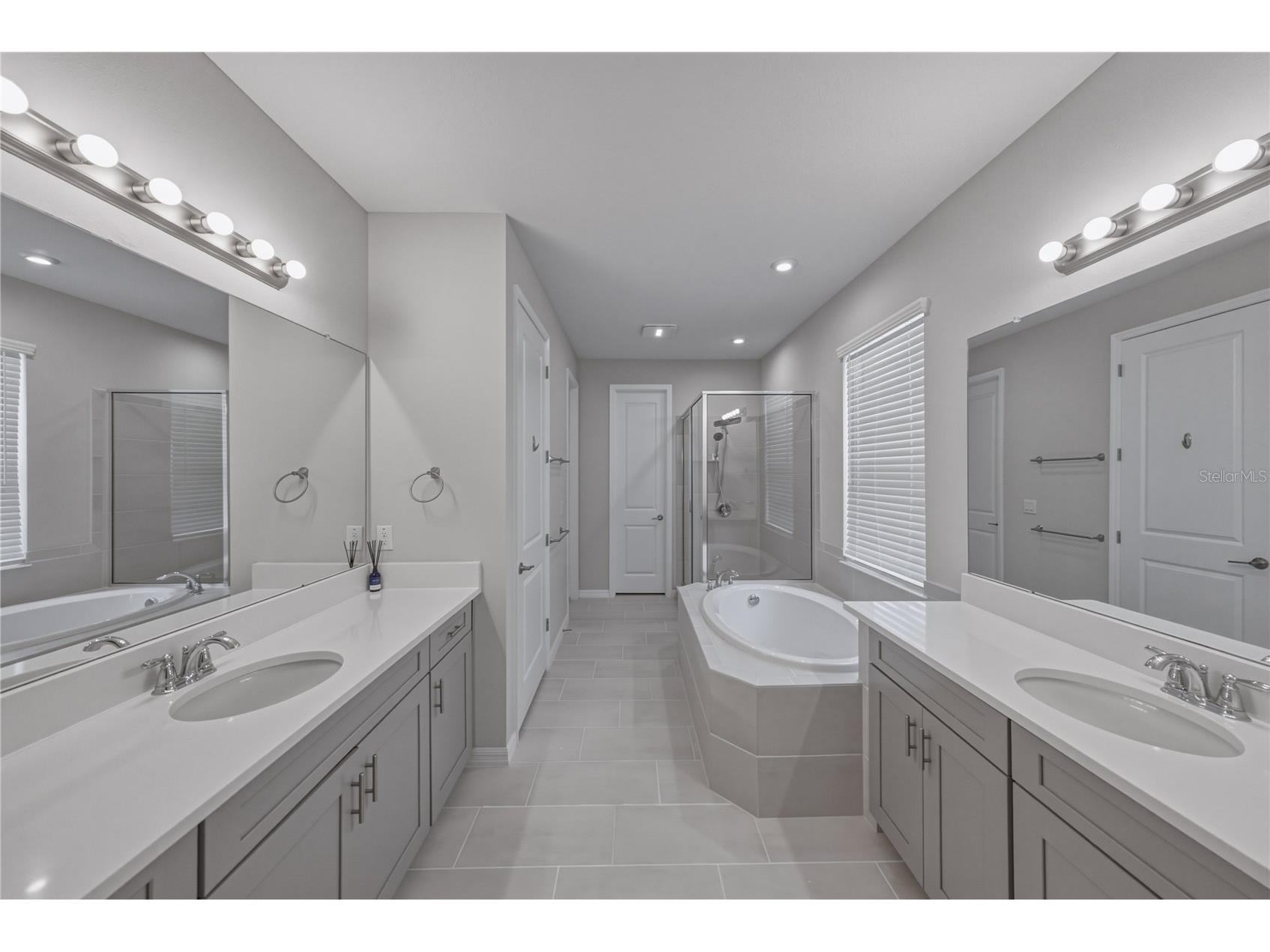 6978 Bradbury Circle Wesley Chapel FL 33545 TB8523677 image37