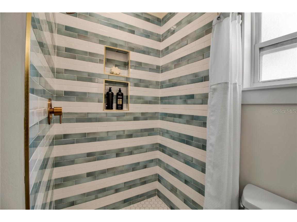 6979 Longboat Drive S Longboat Key FL 34228 A4660175 image19