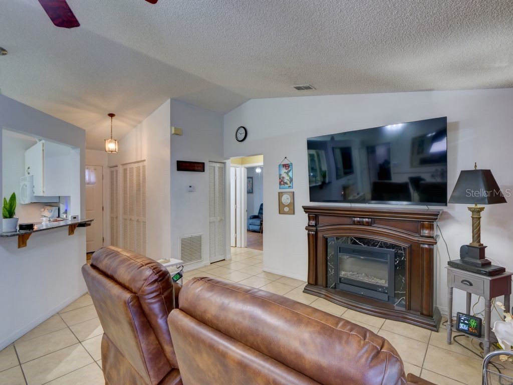 698 Colchester Avenue Deltona FL 32738 O6371999 image4