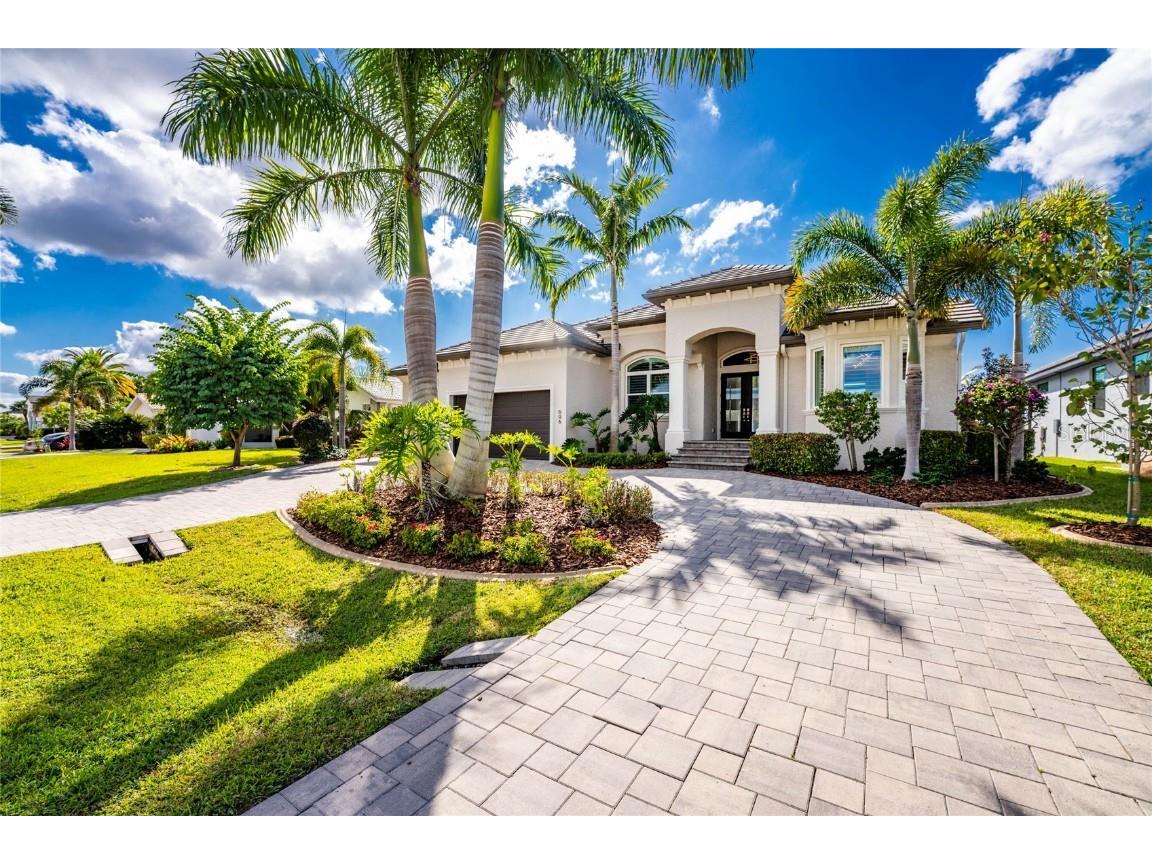 698 Monaco Drive Punta Gorda FL 33950 C7517646 image2