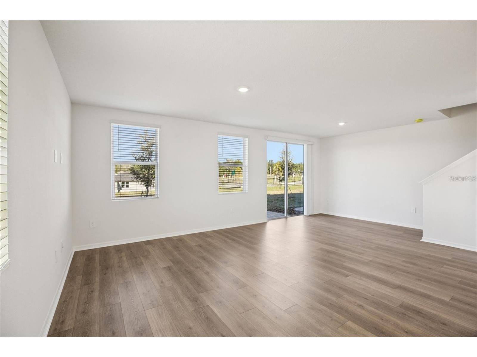 698 Muhly Street Lady Lake FL 32159 O6421442 image4