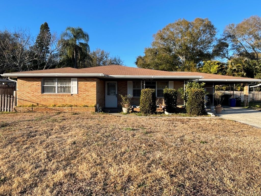 698 Roanoke Street Dunedin FL 34698 TB8475555 image1