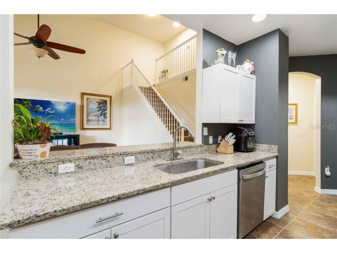 698 Seabrook Court #206 Altamonte Springs FL 32714 O6342524 image8