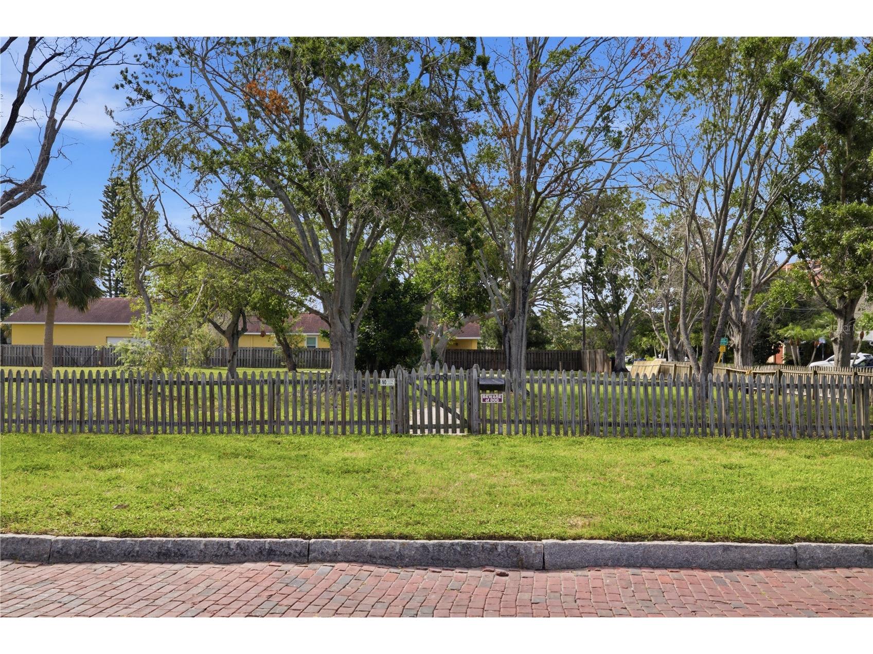 698 Villagrande Avenue S Saint Petersburg FL 33707 TB8519746 image13