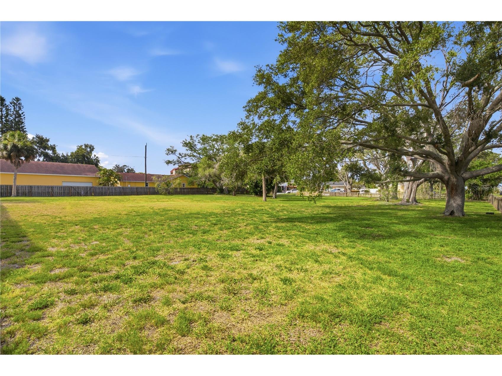 698 Villagrande Avenue S Saint Petersburg FL 33707 TB8519746 image22