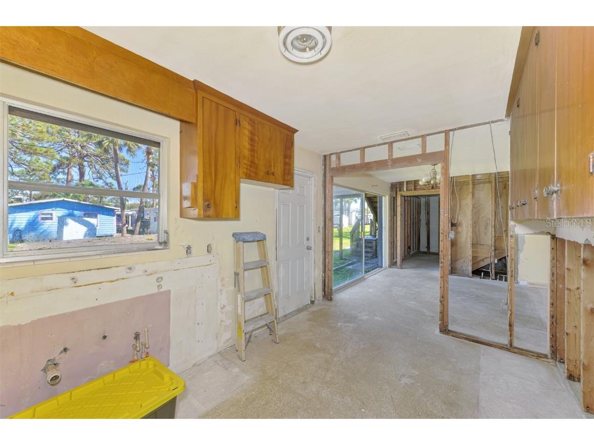 698 & West Perry W Perry Street Englewood FL 34223 - LEMON BAY D6141443 image40