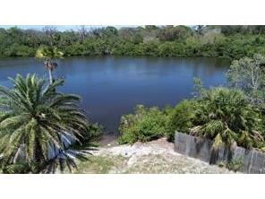6981 Edgewater Drive New Port Richey FL 34652 W7884329 image1