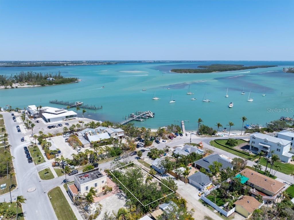 6981 Lois Avenue Longboat Key FL 34228 A4648890 image3