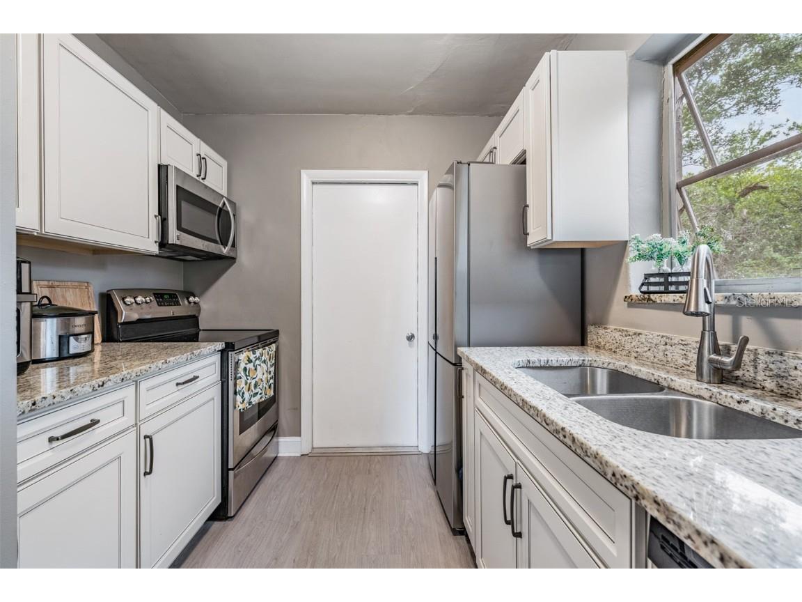 6985 Merrick Lane Spring Hill FL 34606 W7880327 image11