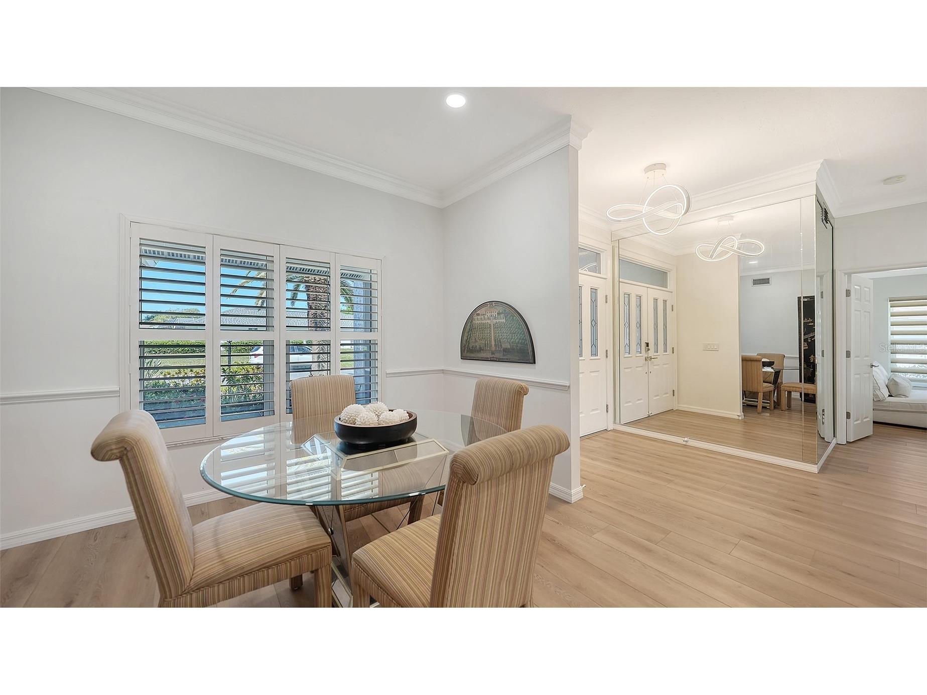 6988 Country Lakes Circle Sarasota FL 34243 A4692570 image11