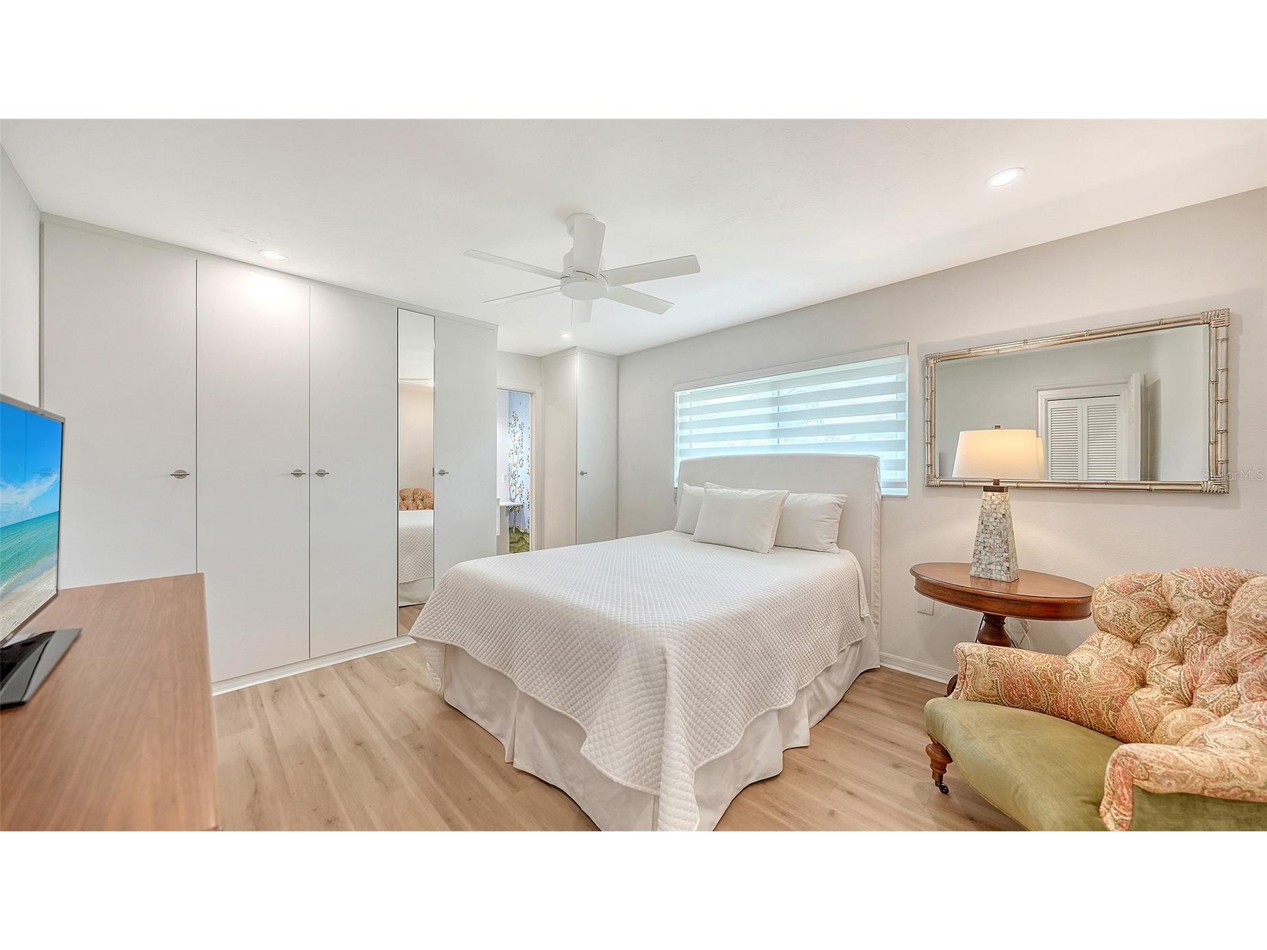 6988 Country Lakes Circle Sarasota FL 34243 A4692570 image28