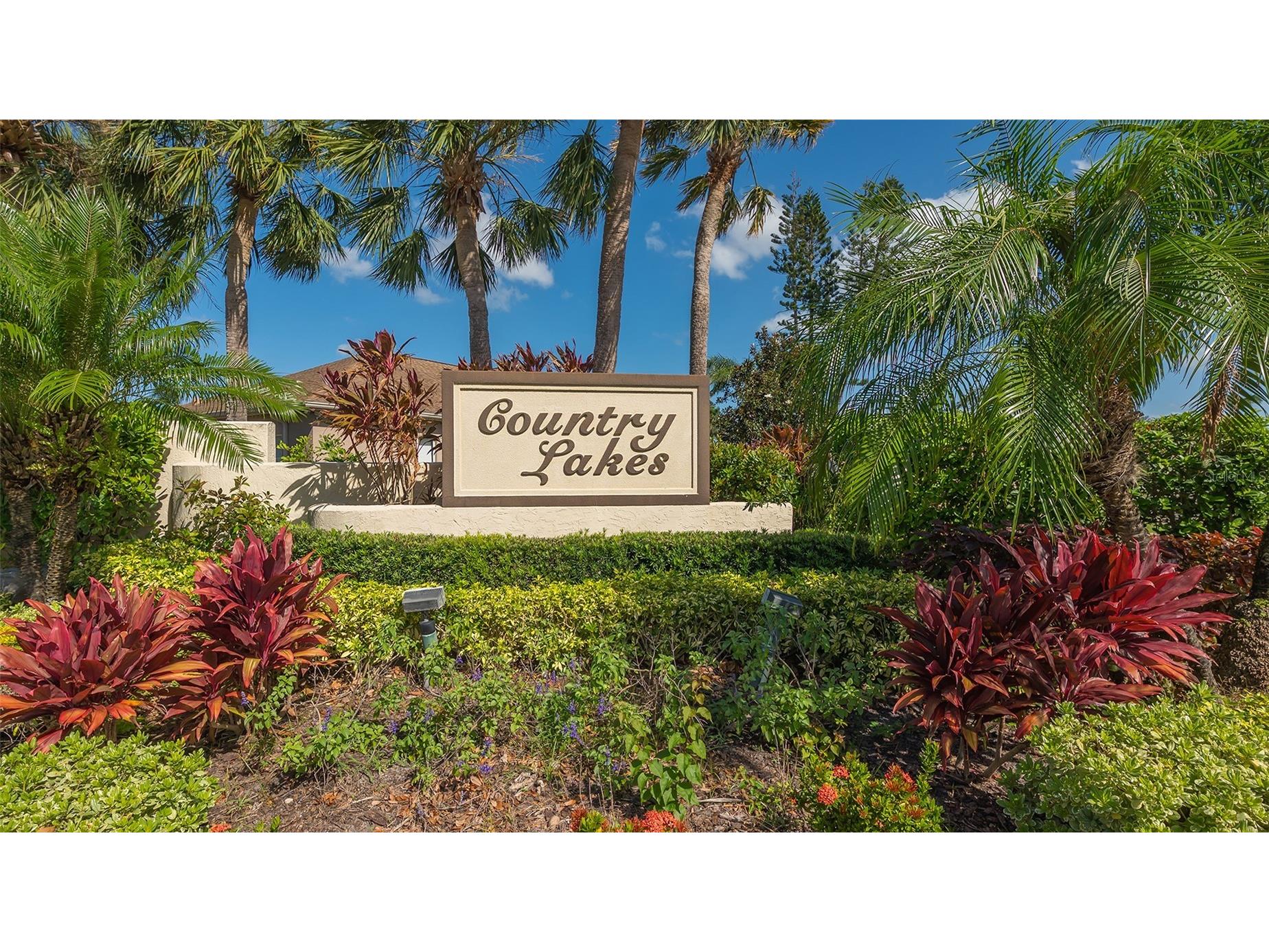 6988 Country Lakes Circle Sarasota FL 34243 A4692570 image51