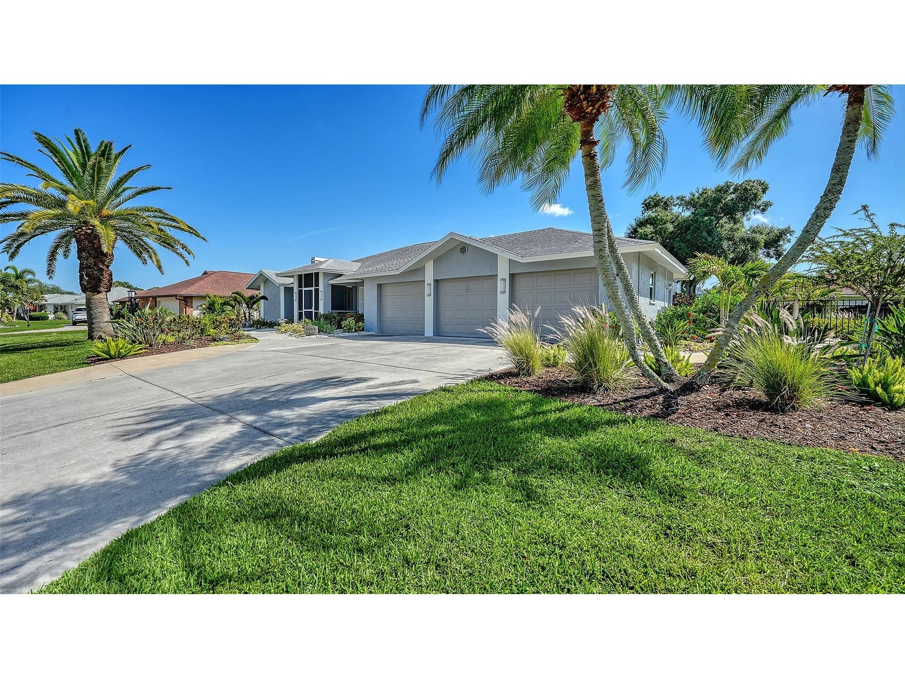 6988 Country Lakes Circle Sarasota FL 34243 A4692570 image6